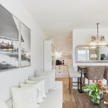 アパート - Playa Baltis ミエンジズドロイェ