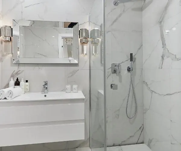 - Playa Baltis ミエンジズドロイェ