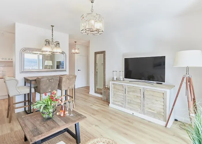 アパート - Playa Baltis ミエンジズドロイェ