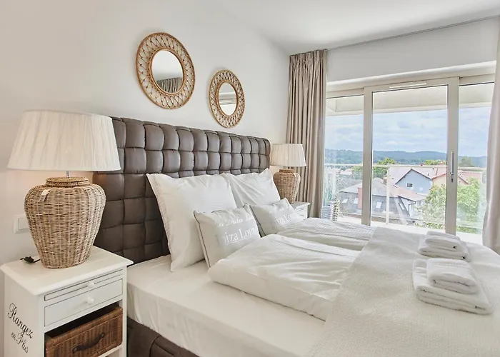 - Playa Baltis ミエンジズドロイェ